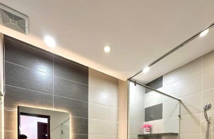 Bán Gấp Nhà Mặt Tiền 4 Tầng, DT  100m2  Khu Vực Bình Thọ, Giá Cực Tốt Chỉ 10 Tỷ